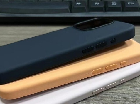 龙子湖苹果14维修站分享iPhone14手机壳能直接给iPhone15用吗?