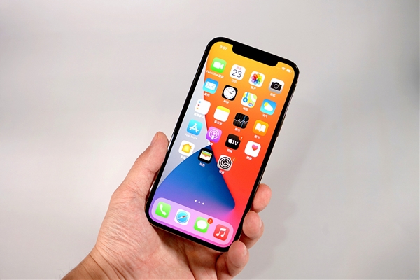 龙子湖苹果手机维修分享iOS 14.2修订版已到，专属iPhone 12系列 